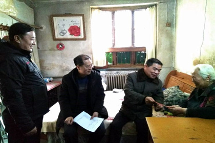 【“四進萬家系列活動”】集團領導走訪慰問組開展“進萬家門、訪萬家情、解萬家難、暖萬家心”活動